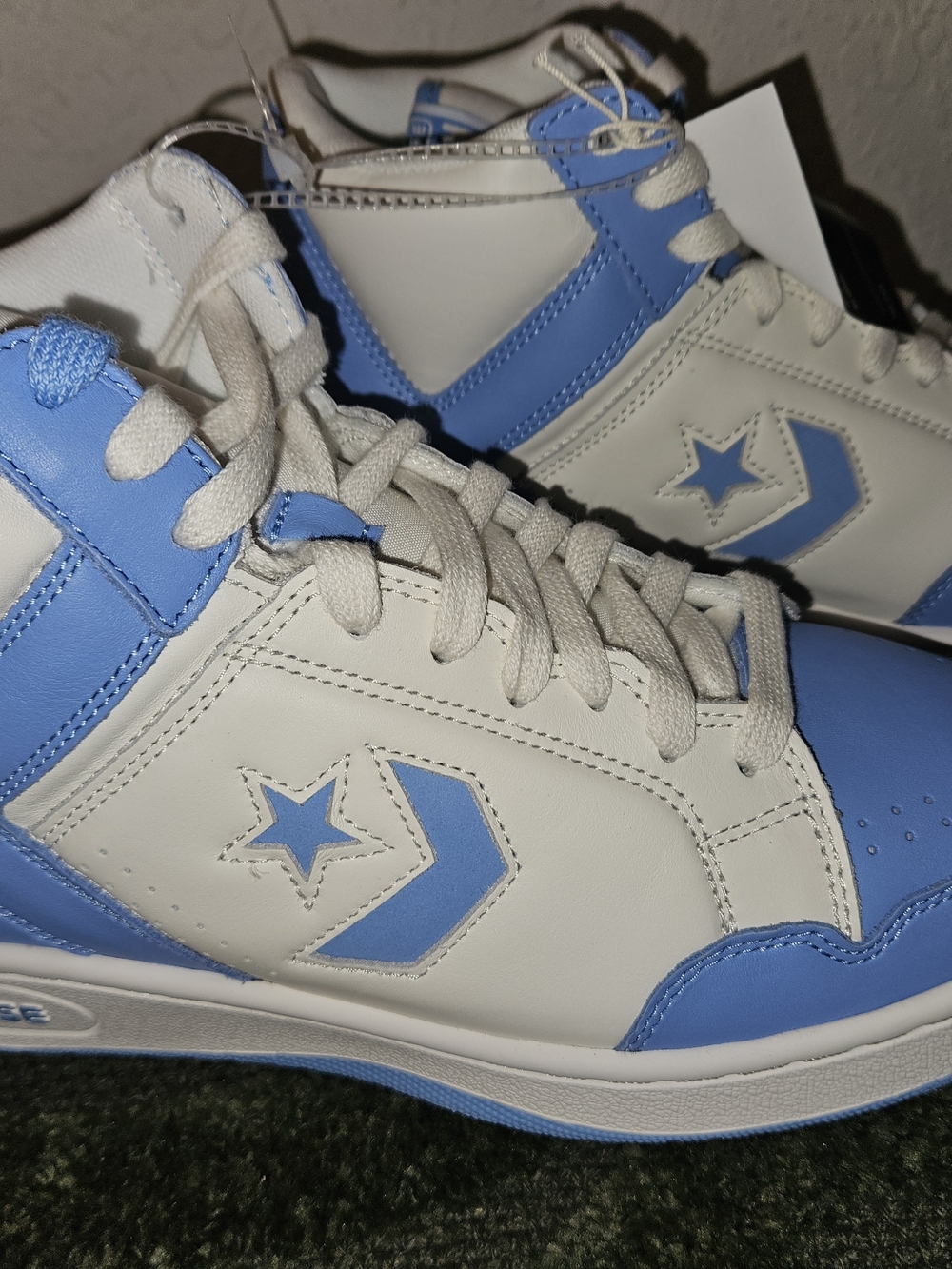 Converse Weapon Mid White Blue Sneakers Men’s 10 Women’s 11.5 New With Tags